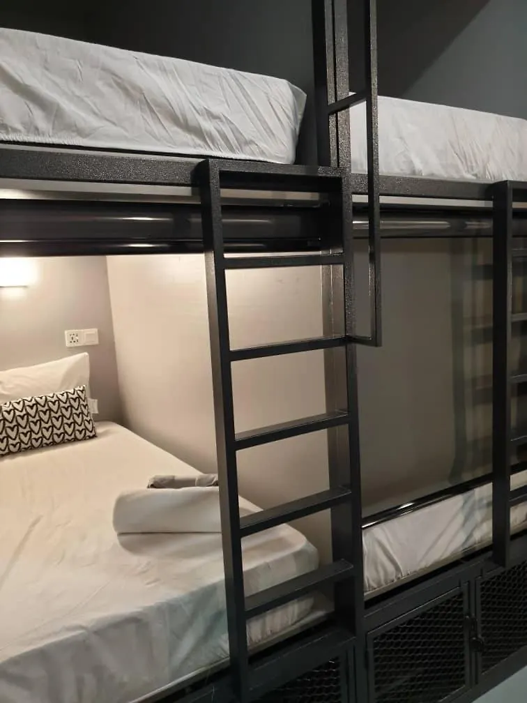 Mypods @ Bukit Bintang Hostel Kuala Lumpur Malaysia